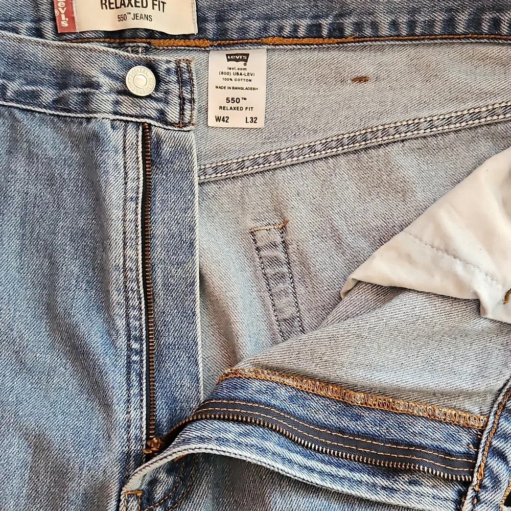 Levis levi 550